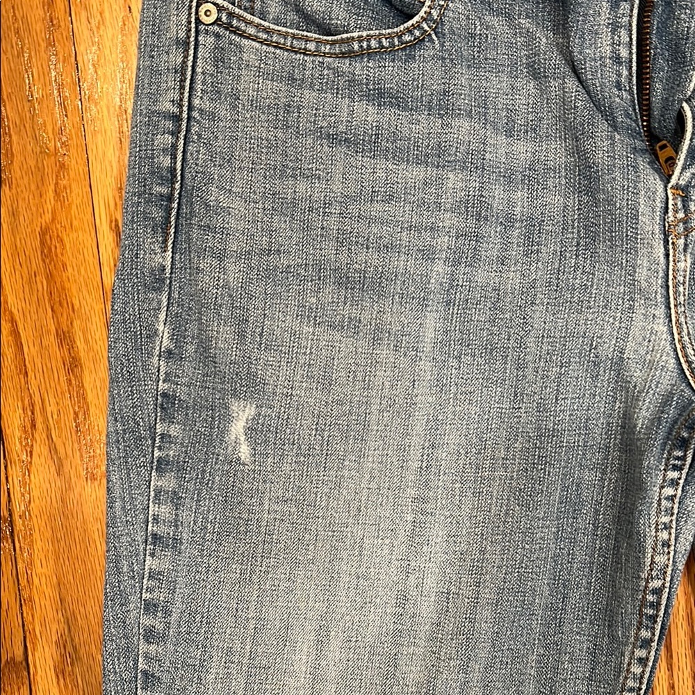 Women's Levi’s  Blue Jeans Size 12 5- Pocket Double Button Zipper Front - Picture 4 of 11